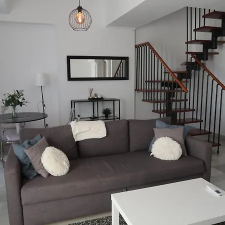 - Nueva Andalucia Aloha Estates * 마르베야