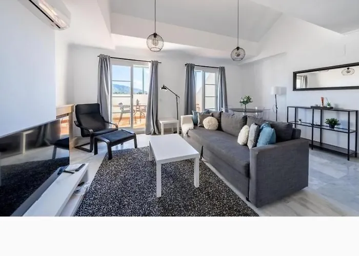 - Nueva Andalucia Aloha Estates Appartement